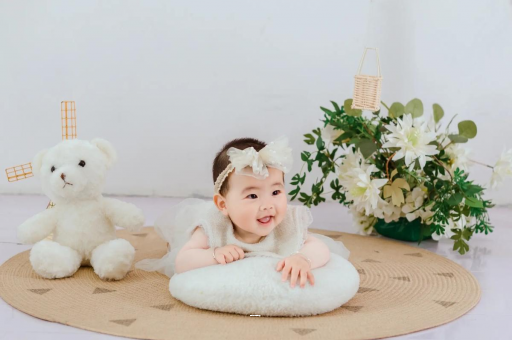 楚雄宝宝呕吐拉肚子怎么办